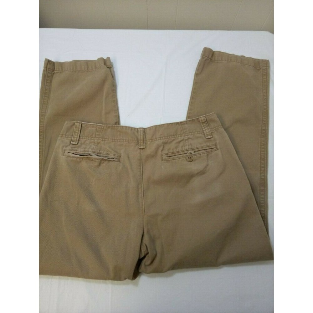 Old Navy Men's Broken In Khakis Size 30X31